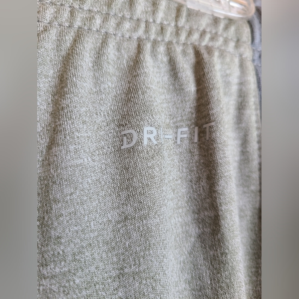 NWT! Youth Nike pants - Picture 7 of 8